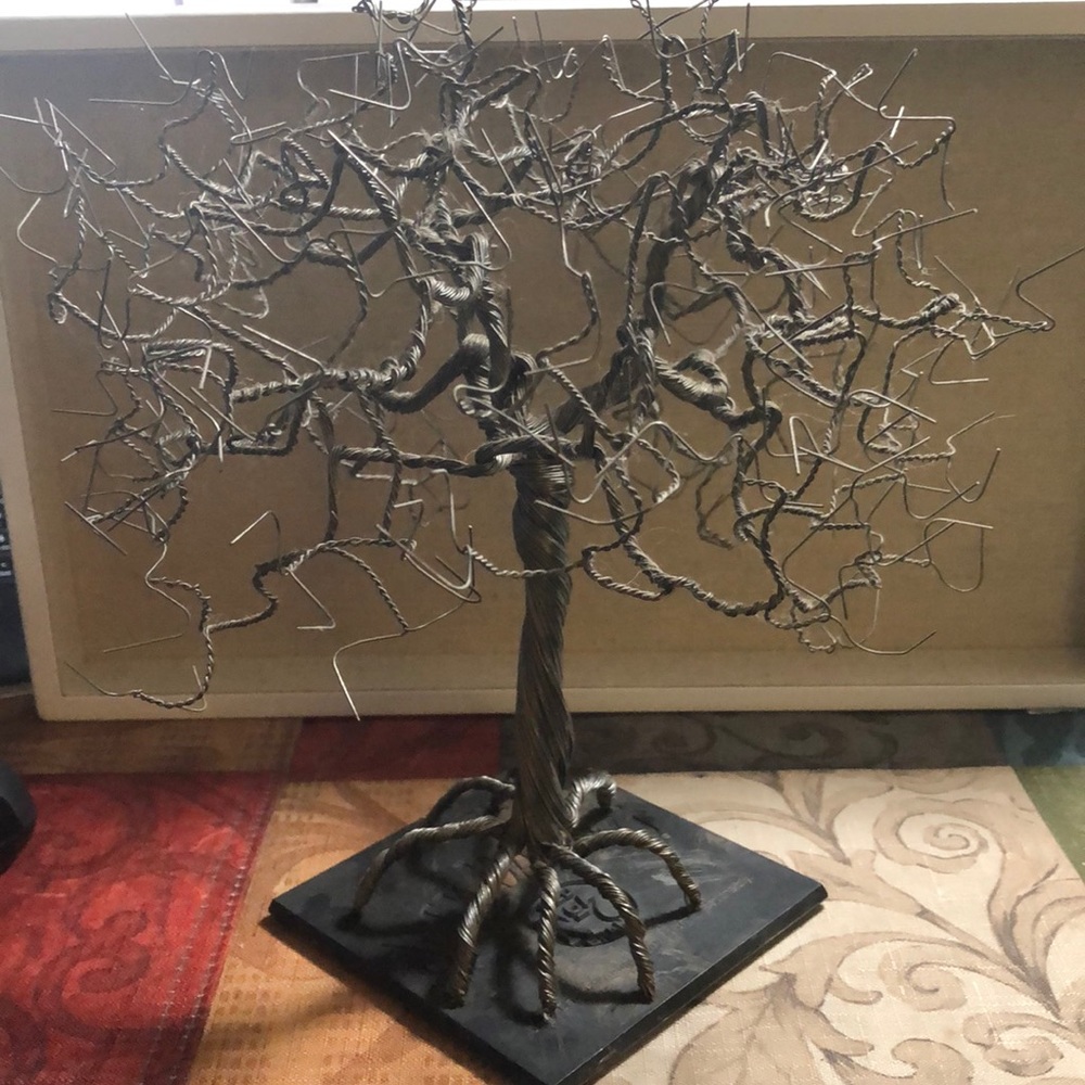 Decorative Wire Tree